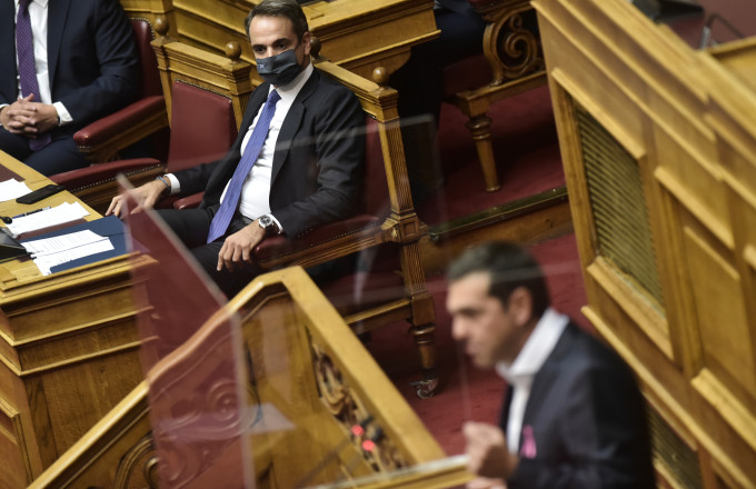 Σε τροχιά μετωπικής σύγκρουσης Μητσοτάκης Τσίπρας