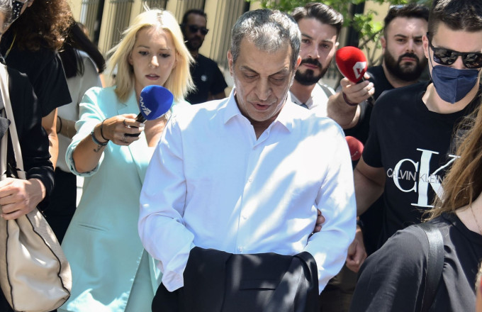 Ο γνωστός τραγουδιστής Θέμης Αδαμαντίδης
