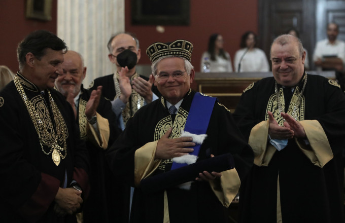 Ο Ρόμπερτ Μενέντεζ