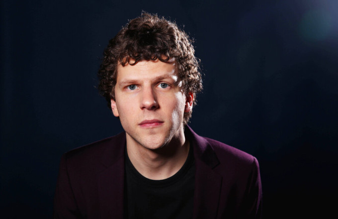 O Jesse Eisenberg
