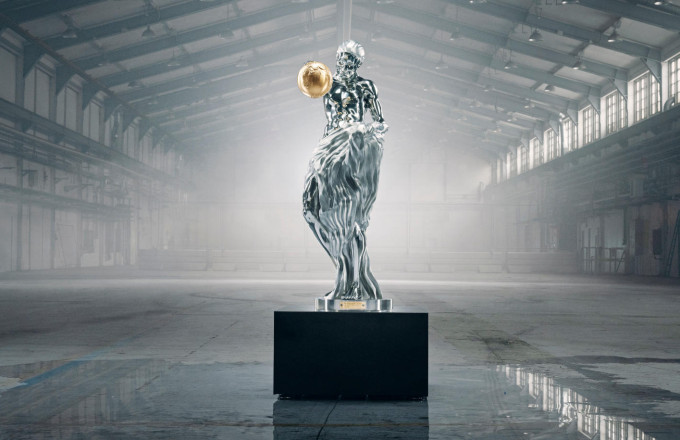 «The Impossible Statue»