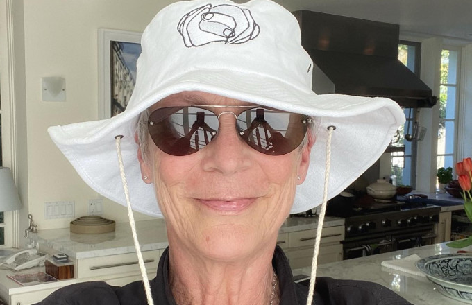 H Jamie Lee Curtis