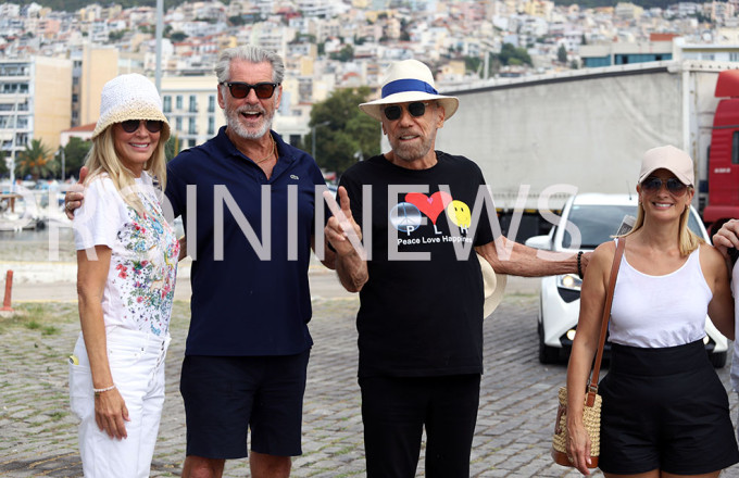 Ο Πιρς Μπρόσναν στην Ελλάδα: Η βόλτα του στην Καβάλα