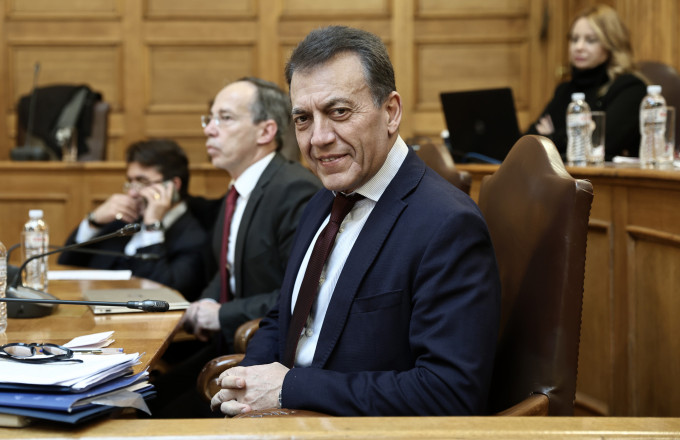 Γιάννης Βρούτσης