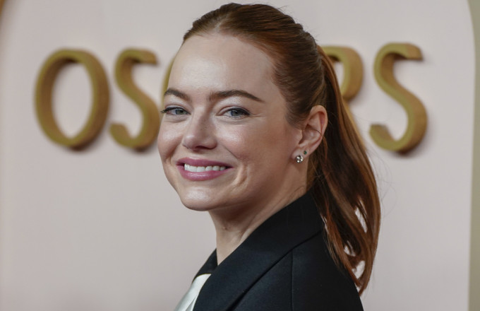 H Emma Stone