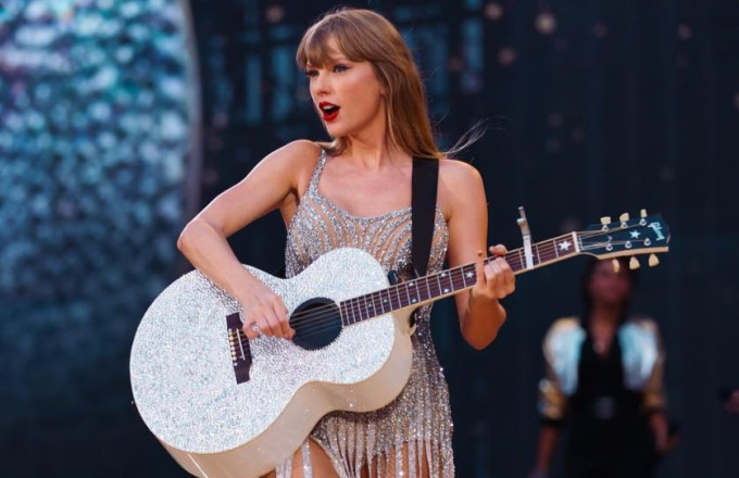 H Taylor Swift