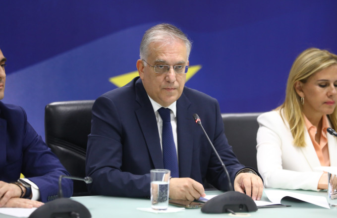 Θεοδωρικάκος: Θεμιτό το κέδρος όχι η αισχροκέρδεια 