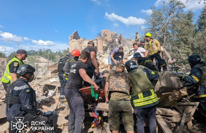 Εννέα άνθρωποι σκοτώθηκαν και 29 τραυματίστηκαν