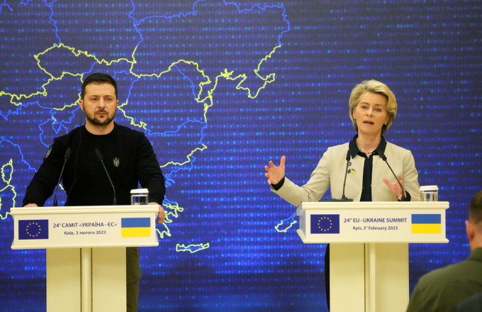 Ukrainian President Volodymyr Zelenskyy - European Commission President Ursula von der Leyen 