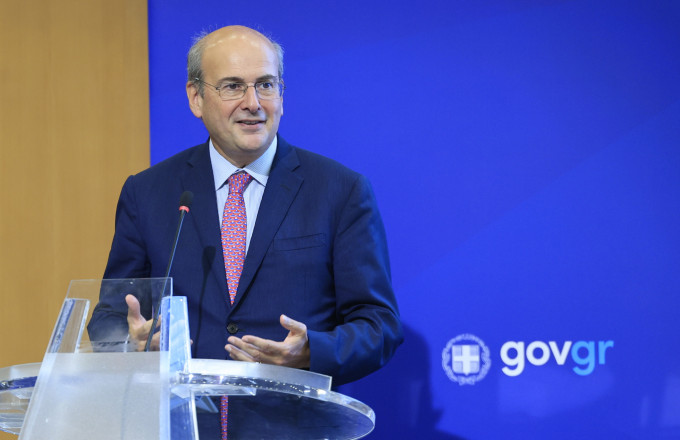 Statements by Kostis Hatzidakis on the role of New Democracy