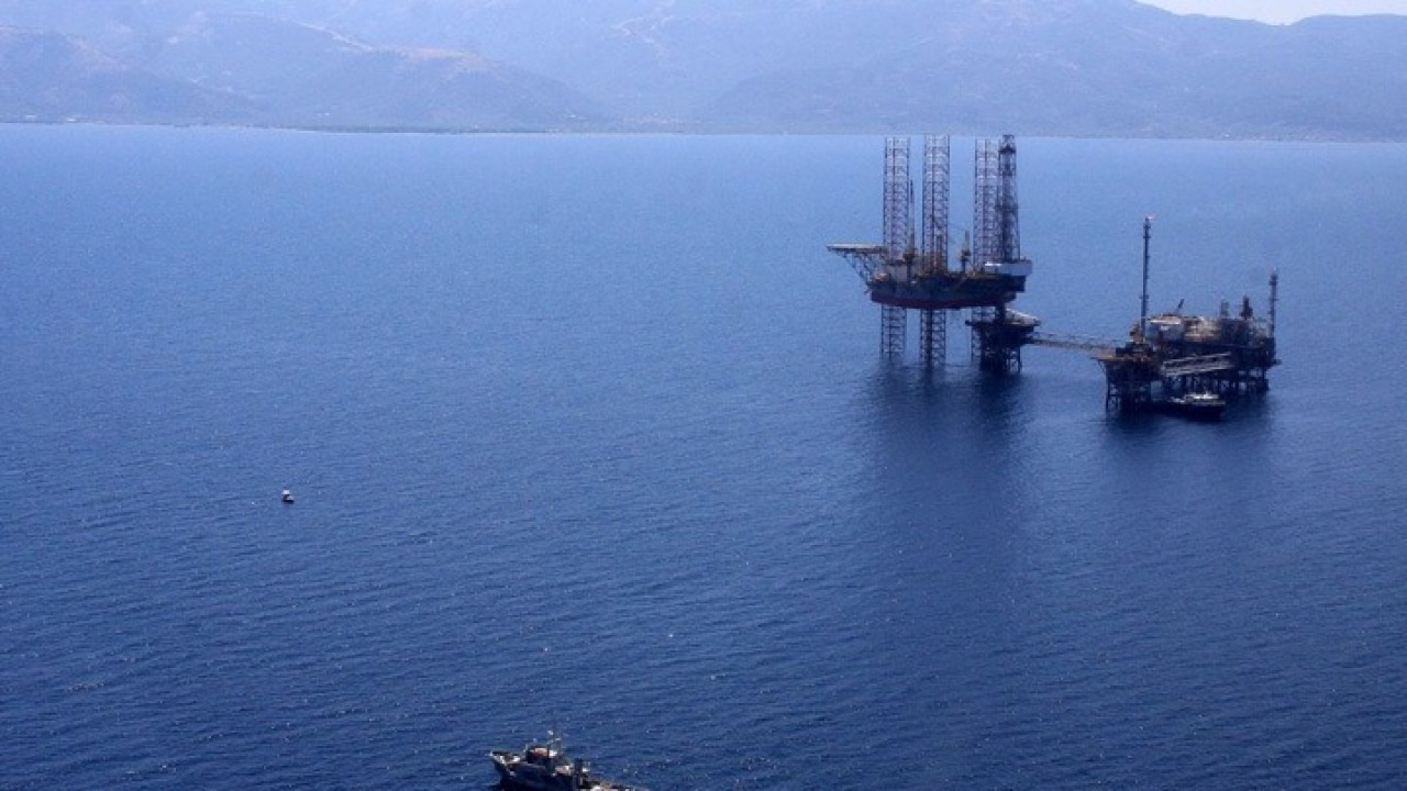 Υπεγράφη η υπουργική απόφαση για τον διεθνή διαγωνισμό έρευνας υδρογονανθράκων νότια της Πελοποννήσου και της Κρήτης Υπεγράφη η υπουργική απόφαση για τον διεθνή διαγωνισμό έρευνας υδρογονανθράκων νότια της Πελοποννήσου και της Κρήτης