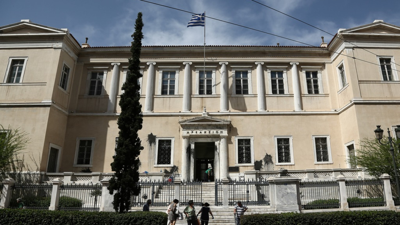 Απέρριψε το ΣτΕ τις προσφυγές των οδηγών Ταξί για το σήμα POS