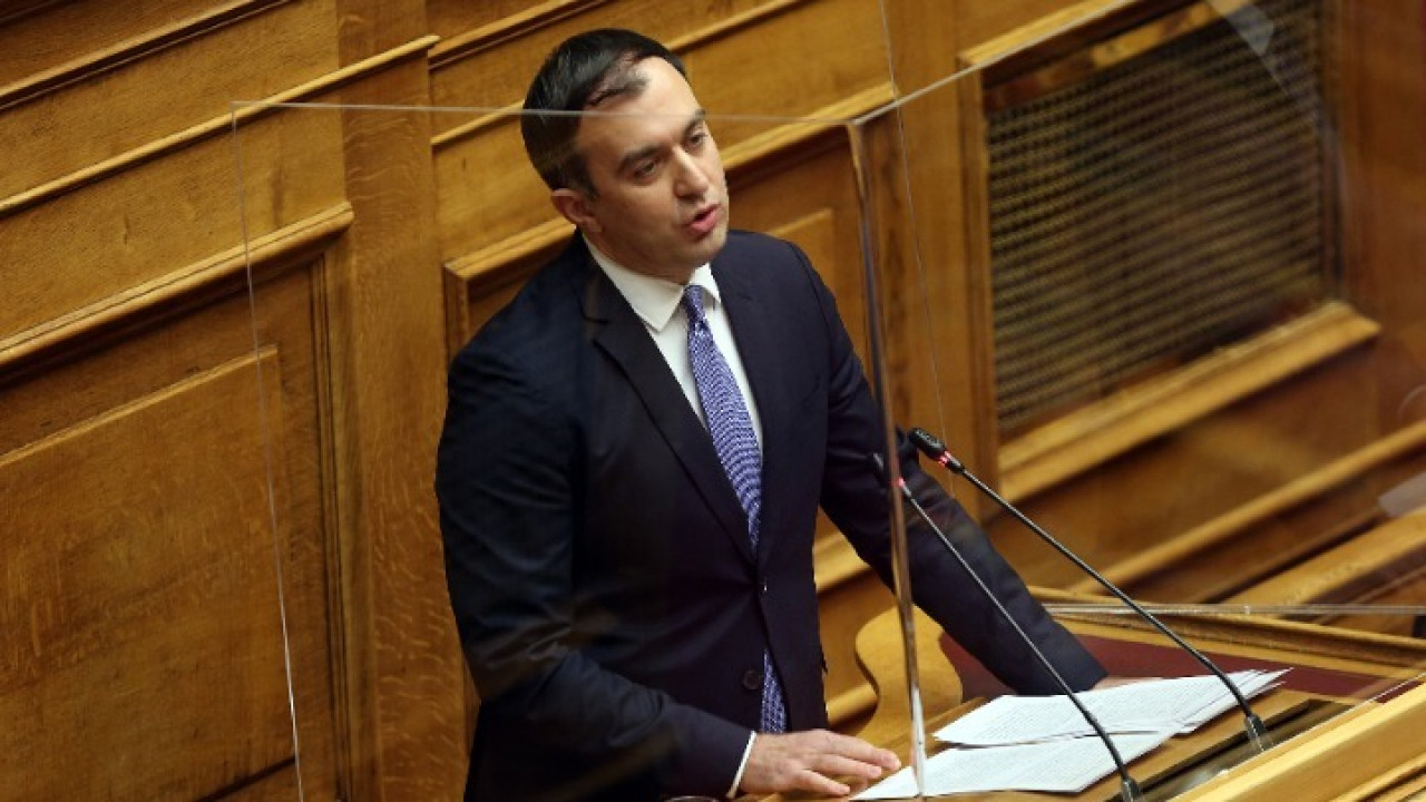 Επιστολή παραίτησης Χατζηβασιλείου: «Για λόγους ευθιξίας…» 