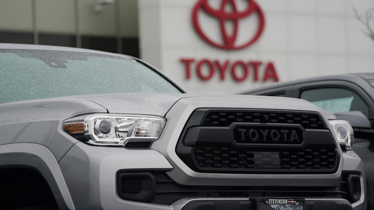 Toyota: Στην κορυφή των πωλήσεων αυτοκινήτων παγκοσμίως Toyota: Στην κορυφή των πωλήσεων αυτοκινήτων παγκοσμίως