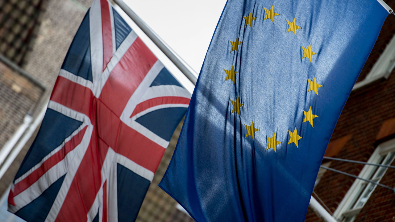Bregret: Μετάνιωσαν οι Βρετανοί το Brexit; Bregret: Μετάνιωσαν οι Βρετανοί το Brexit;