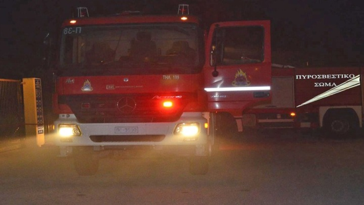 Φωτιά σε ισόγειο χώρο στο Μεταξουργείο – Εκκενώνεται το κτίριο Φωτιά σε ισόγειο χώρο στο Μεταξουργείο – Εκκενώνεται το κτίριο