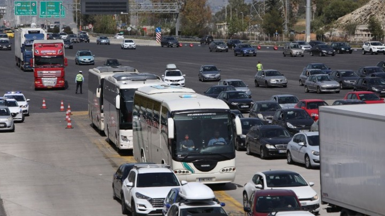 Πάσχα 2025: Χωρίς προβλήματα η έξοδος των εκδρομέων Πάσχα 2025: Χωρίς προβλήματα η έξοδος των εκδρομέων