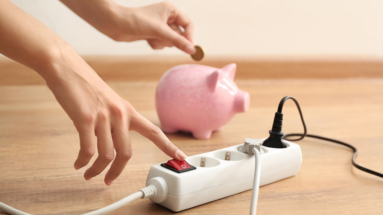 Στα 3 λεπτά/kWh η επιδότηση ρεύματος Οκτωβρίου για τα ευάλωτα νοικοκυριά Στα 3 λεπτά/kWh η επιδότηση ρεύματος Οκτωβρίου για τα ευάλωτα νοικοκυριά