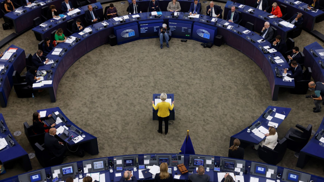 «Άνοιξε» ο δρόμος για νέες παροχές… μέσω Βρυξελλών «Άνοιξε» ο δρόμος για νέες παροχές… μέσω Βρυξελλών