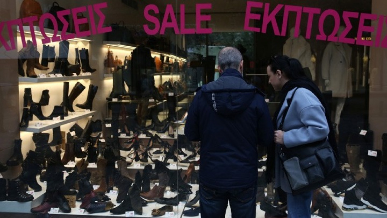 Τα καταστήματα που λειτουργούν σήμερα Θεοφάνια – Πότε ξεκινούν οι χειμερινές εκπτώσεις Τα καταστήματα που λειτουργούν σήμερα Θεοφάνια – Πότε ξεκινούν οι χειμερινές εκπτώσεις
