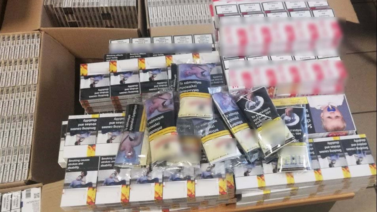 Συλλήψεις για λαθραία τσιγάρα σε Μύκονο και Πειραιά Συλλήψεις για λαθραία τσιγάρα σε Μύκονο και Πειραιά