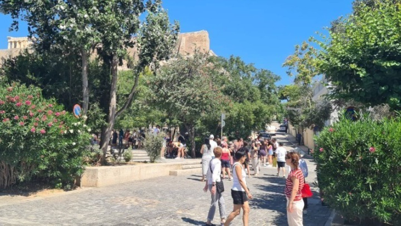 ΤτΕ: Αυξημένη κατά 5,4% η τουριστική κίνηση στο πρώτο τρίμηνο 2025 ΤτΕ: Αυξημένη κατά 5,4% η τουριστική κίνηση στο πρώτο τρίμηνο 2025