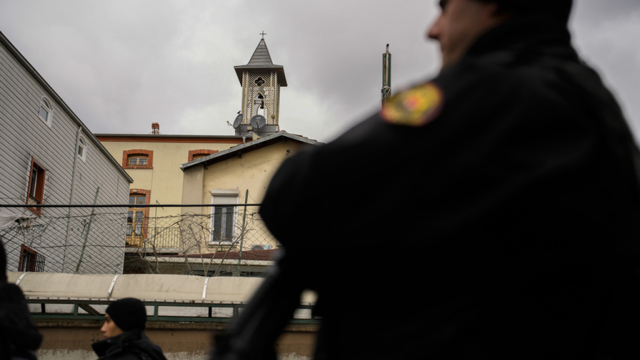 Τουρκία: Σύλληψη καταζητούμενου στη Σουηδία μαφιόζου Τουρκία: Σύλληψη καταζητούμενου στη Σουηδία μαφιόζου