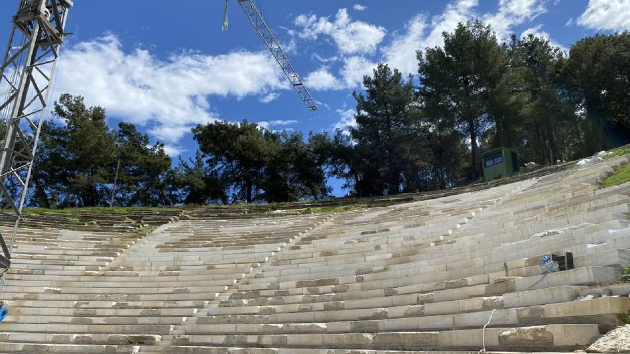 Θάσος – Αρχαίο θέατρο: Πρώτη παράσταση μετά από 14 χρόνια Θάσος – Αρχαίο θέατρο: Πρώτη παράσταση μετά από 14 χρόνια