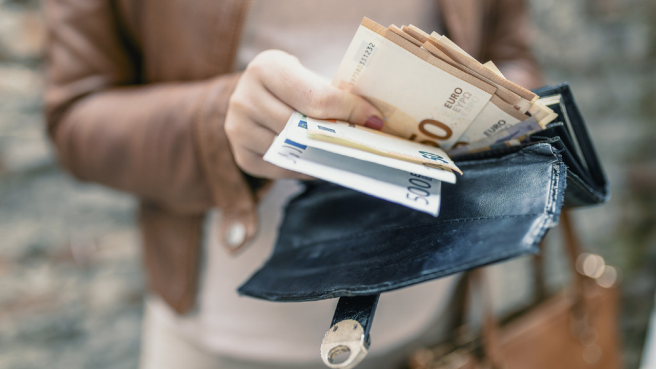 Υποχώρηση του πληθωρισμού στο 2,4% τον Μάιο Υποχώρηση του πληθωρισμού στο 2,4% τον Μάιο