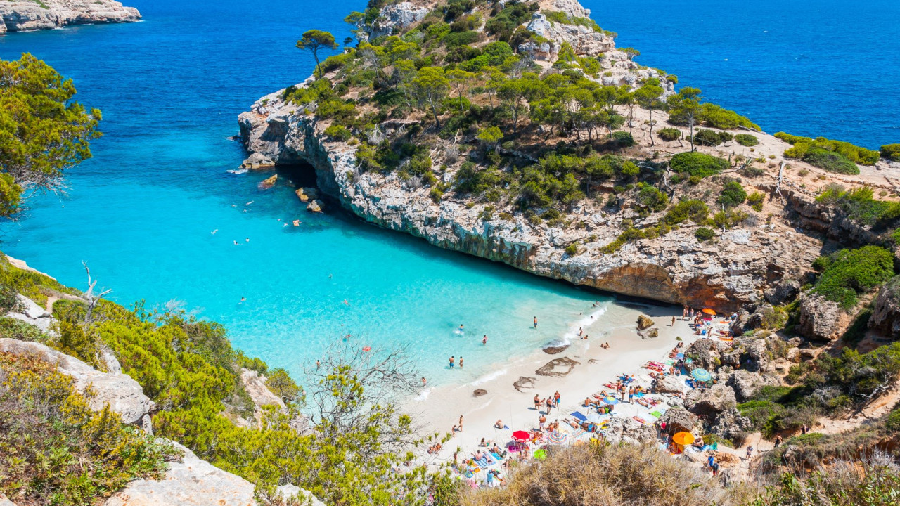 Μικρό αεροσκάφος συνετρίβη στη θάλασσα, ανοικτά της Μαγιόρκα Μικρό αεροσκάφος συνετρίβη στη θάλασσα, ανοικτά της Μαγιόρκα