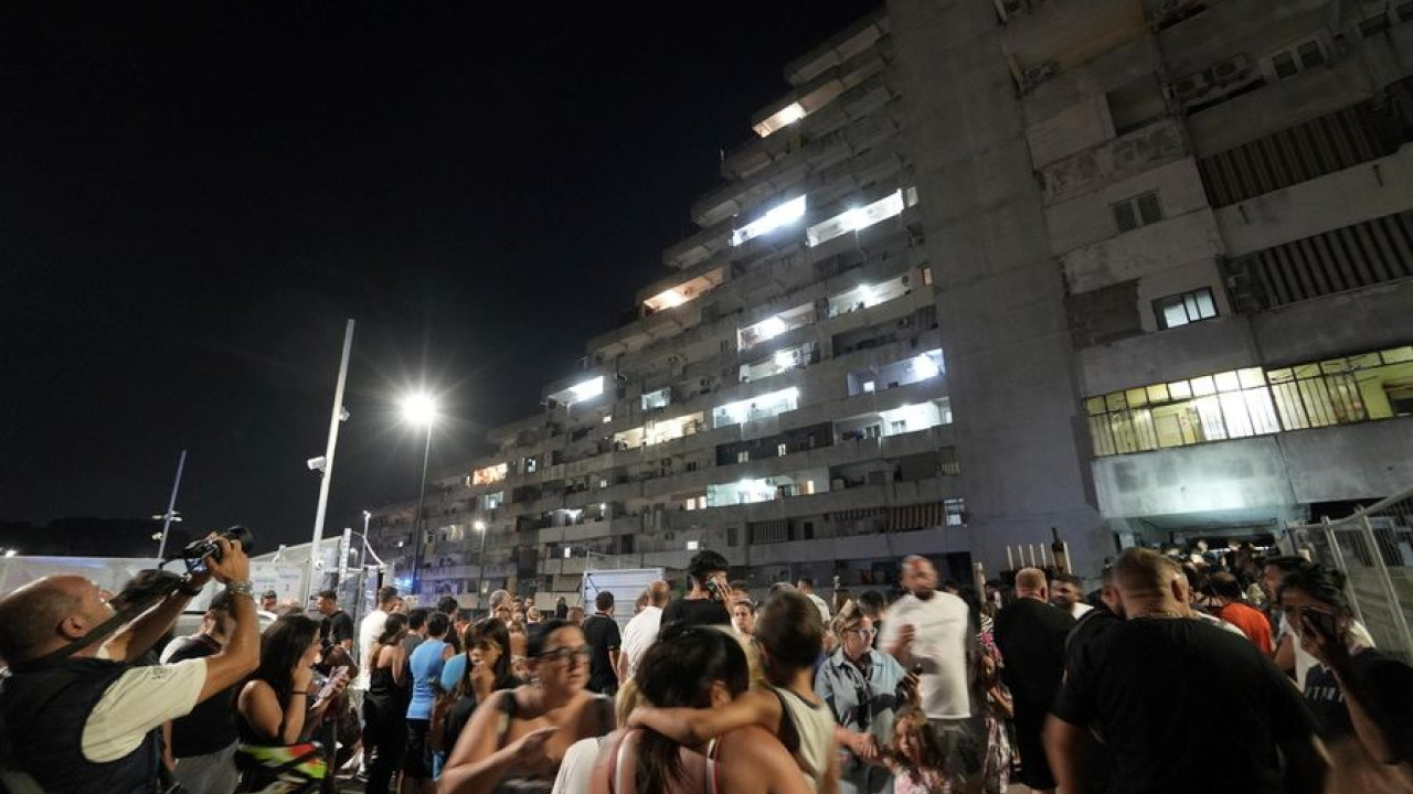 Τραγωδία στη Νάπολη: Κατέρρευσε μπαλκόνι σε παλιό κτίριο –  Δύο νεκροί και 13 τραυματίες,  ανάμεσά τους παιδιά 