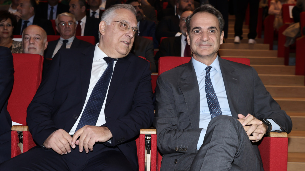 Το νέο παραγωγικό μοντέλο της χώρας – Οι 3 πυλώνες στρατηγικής – Δείτε βίντεο Το νέο παραγωγικό μοντέλο της χώρας – Οι 3 πυλώνες στρατηγικής – Δείτε βίντεο