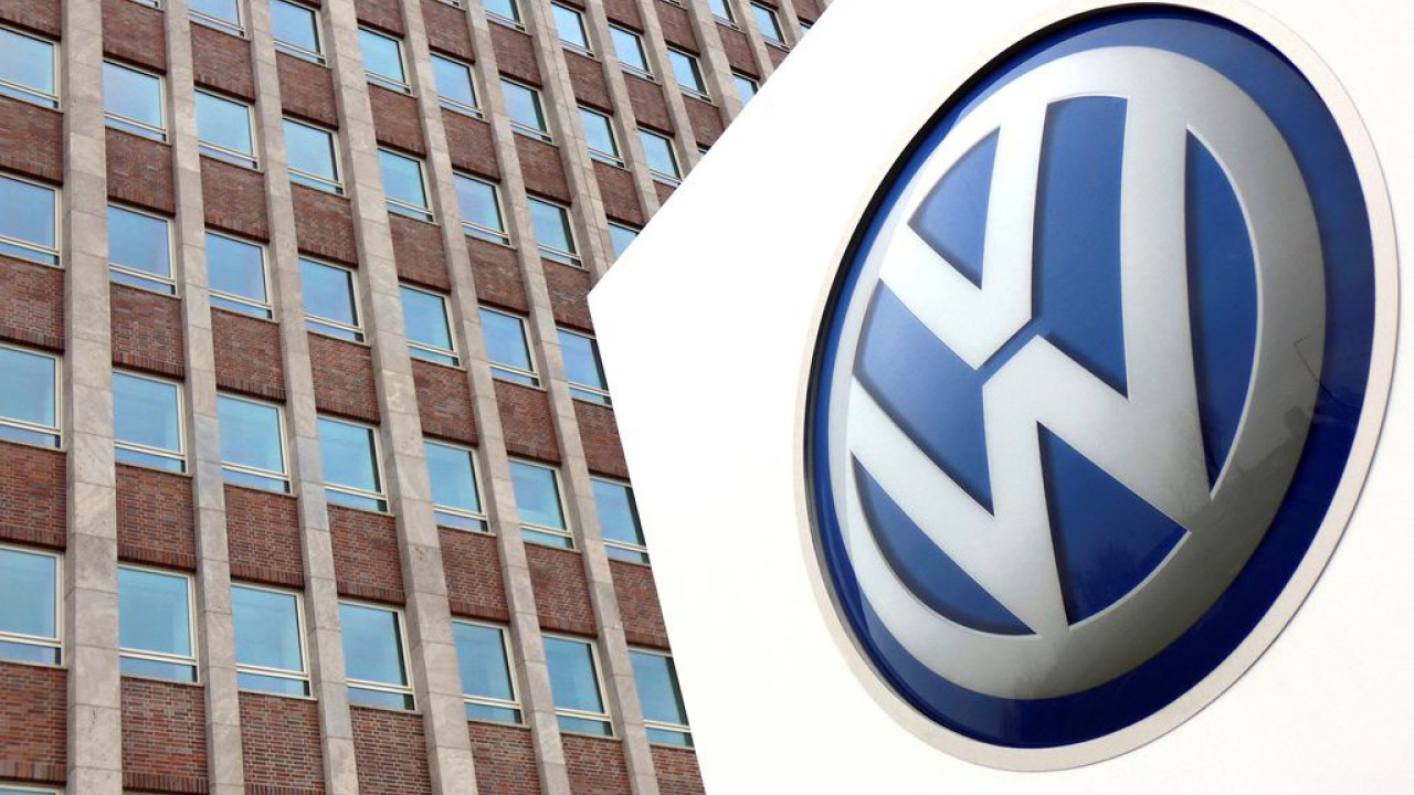 Γερμανία: Η VW καταργεί και τα «επετειακά» μπόνους των εργαζομένων