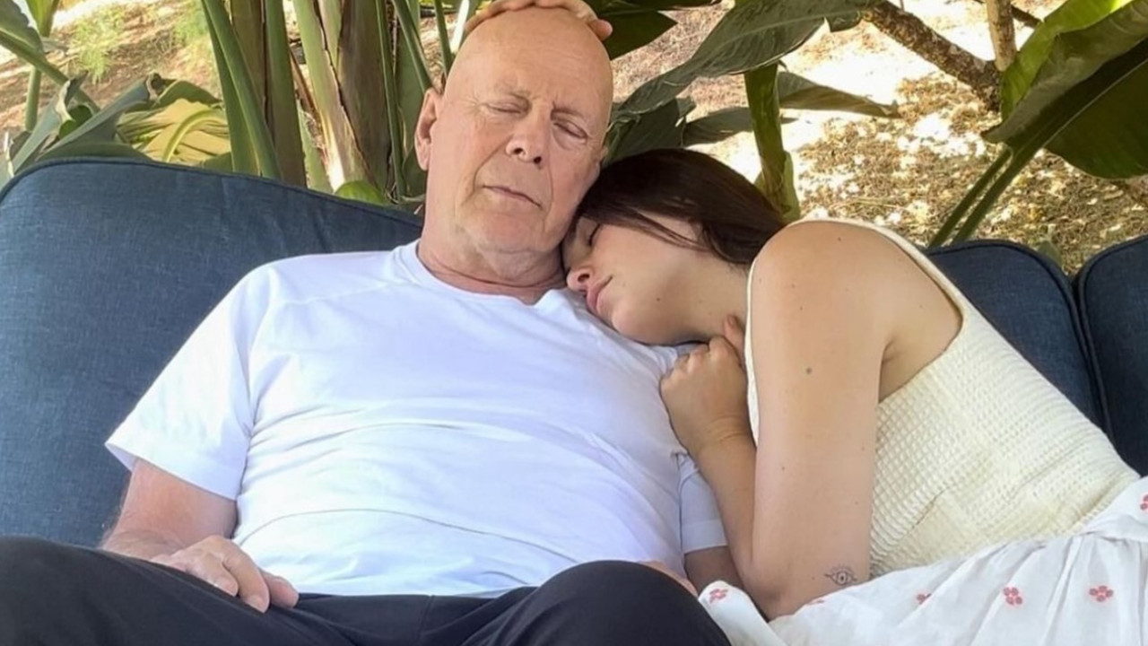 Bruce Willis: Η σπάνια εμφάνισή του και η μελαγχολία στο πρόσωπό του