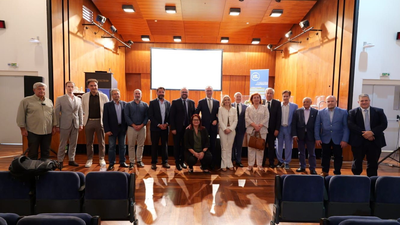 GReco Islands: Βιώσιμη Ανάπτυξη και Σύγχρονη Προοπτική για τα Νησιά του Μέλλοντος GReco Islands: Βιώσιμη Ανάπτυξη και Σύγχρονη Προοπτική για τα Νησιά του Μέλλοντος