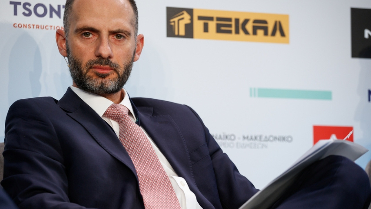 Πειραιώς – Τζούρος: «Μήνυμα εμπιστοσύνης σε ελληνική οικονομία και επιχειρήσεις η τοποθέτηση κεφαλαίων 3,3 δισ. ευρώ στις τράπεζες»
