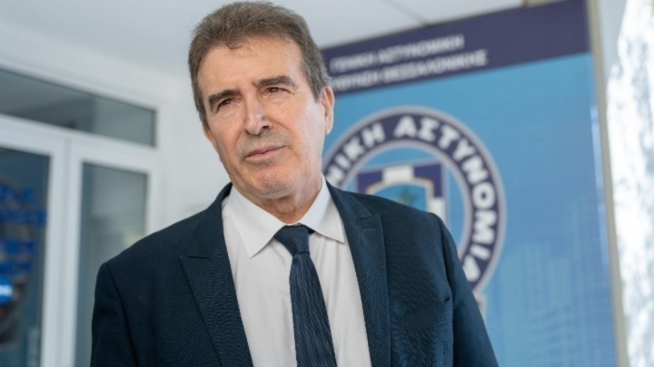 Χρυσοχοΐδης: Τα Εξάρχεια δεν είναι άβατο ανομίας Χρυσοχοΐδης: Τα Εξάρχεια δεν είναι άβατο ανομίας