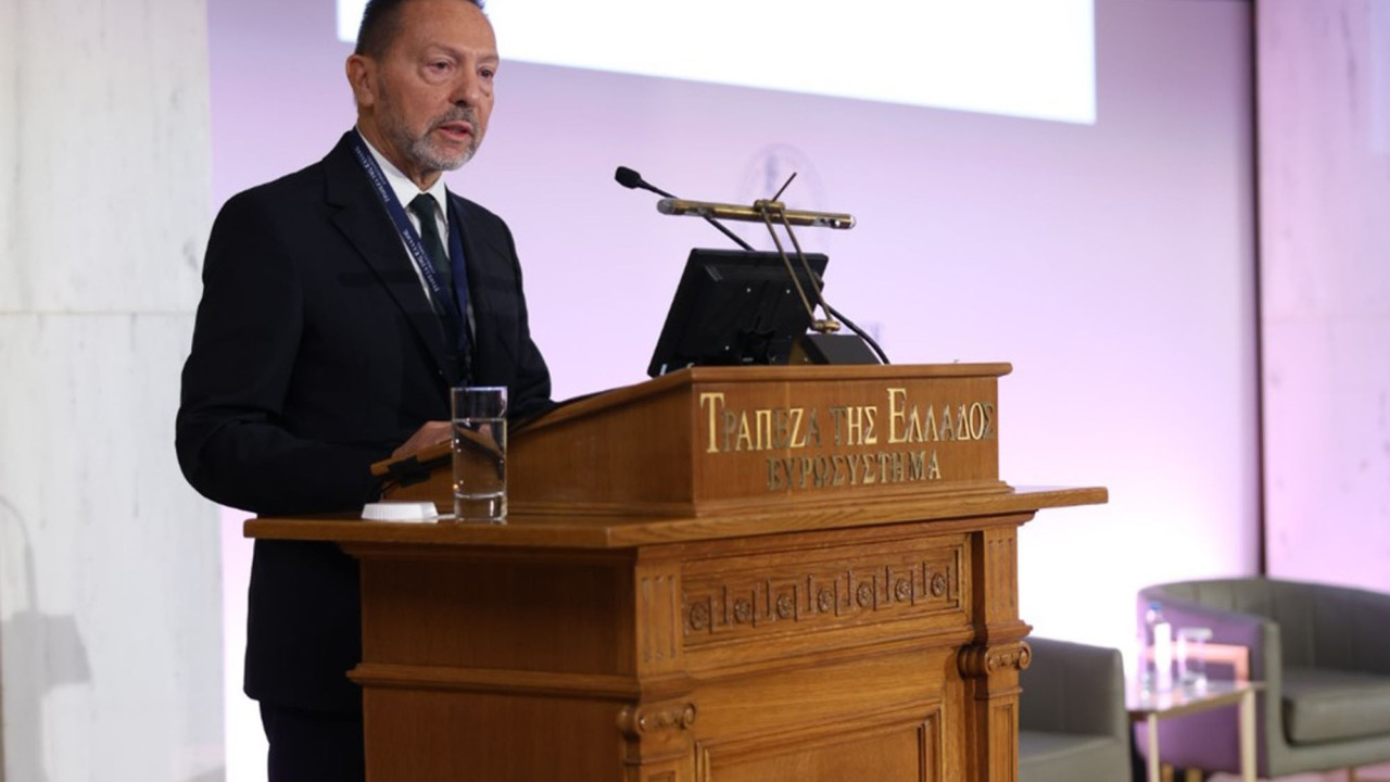 Στουρνάρας: Τα 9 διδάγματα από την πρόσφατη κρίση χρέους στην ευρωζώνη – H Ευρώπη βρίσκεται σήμερα σε σταυροδρόμι Στουρνάρας: Τα 9 διδάγματα από την πρόσφατη κρίση χρέους στην ευρωζώνη – H Ευρώπη βρίσκεται σήμερα σε σταυροδρόμι