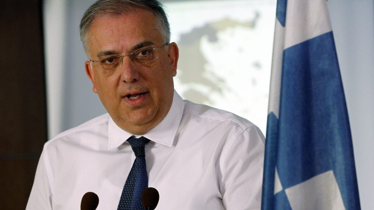 Θεοδωρικάκος: 10.000 κωδικοί προϊόντων ελέγχονται για παραπλανητικές εκπτώσεις και αισχροκέρδεια Θεοδωρικάκος: 10.000 κωδικοί προϊόντων ελέγχονται για παραπλανητικές εκπτώσεις και αισχροκέρδεια