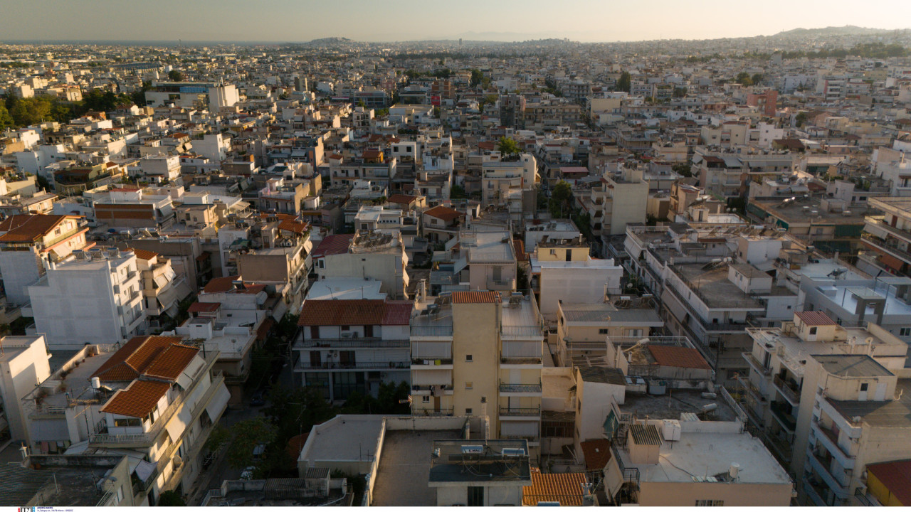 Ποιοι μπορούν να βγάλουν τα ακίνητά τους στη βραχυχρόνια μίσθωση – Οι προδιαγραφές και οι «καμπάνες» για τους παραβάτες