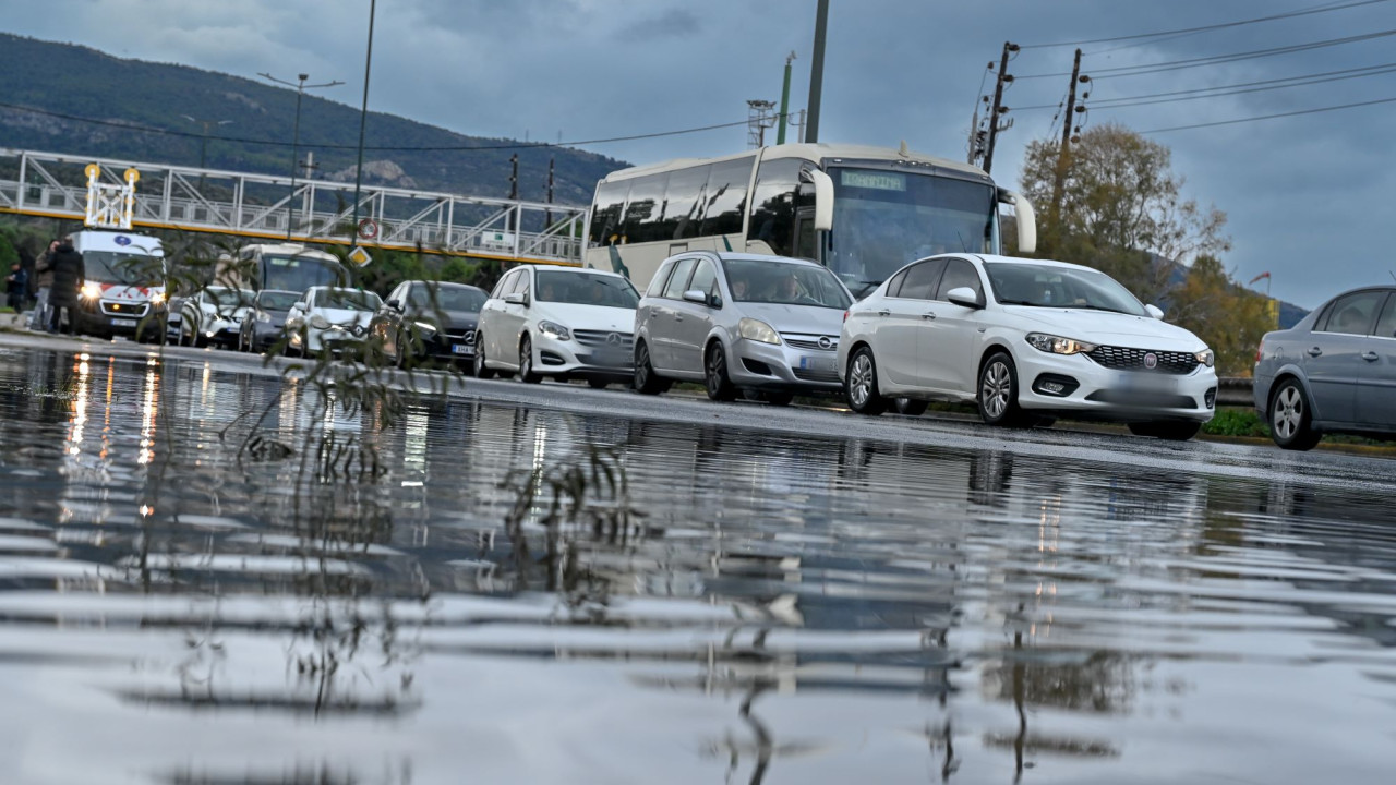 Συστάσεις στους πολίτες για την κακοκαιρία «Elena» μετά το έκτακτο δελτίο της ΕΜΥ - Πώς θα εξελιχτούν τα φαινόμενα