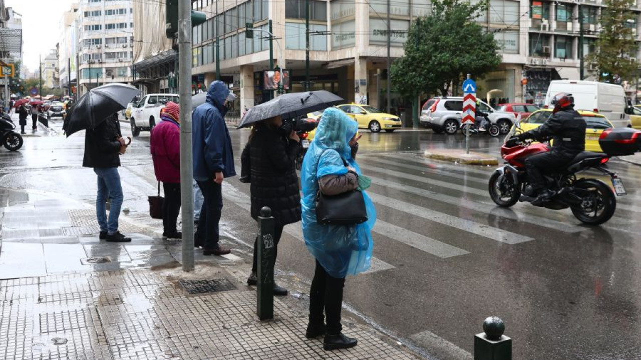Επικαιροποίηση του έκτακτου δελτίου της ΕΜΥ: Κύμα ψύχους μέχρι τη Δευτέρα – Πού θα χιονίσει