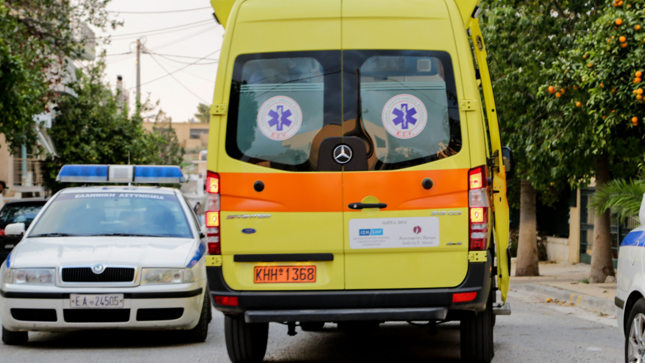 Εξάρχεια: 98χρονος εντοπίστηκε νεκρός σε διαμέρισμα – Η κόρη του ισχυρίστηκε πως τον σκότωσε Εξάρχεια: 98χρονος εντοπίστηκε νεκρός σε διαμέρισμα – Η κόρη του ισχυρίστηκε πως τον σκότωσε