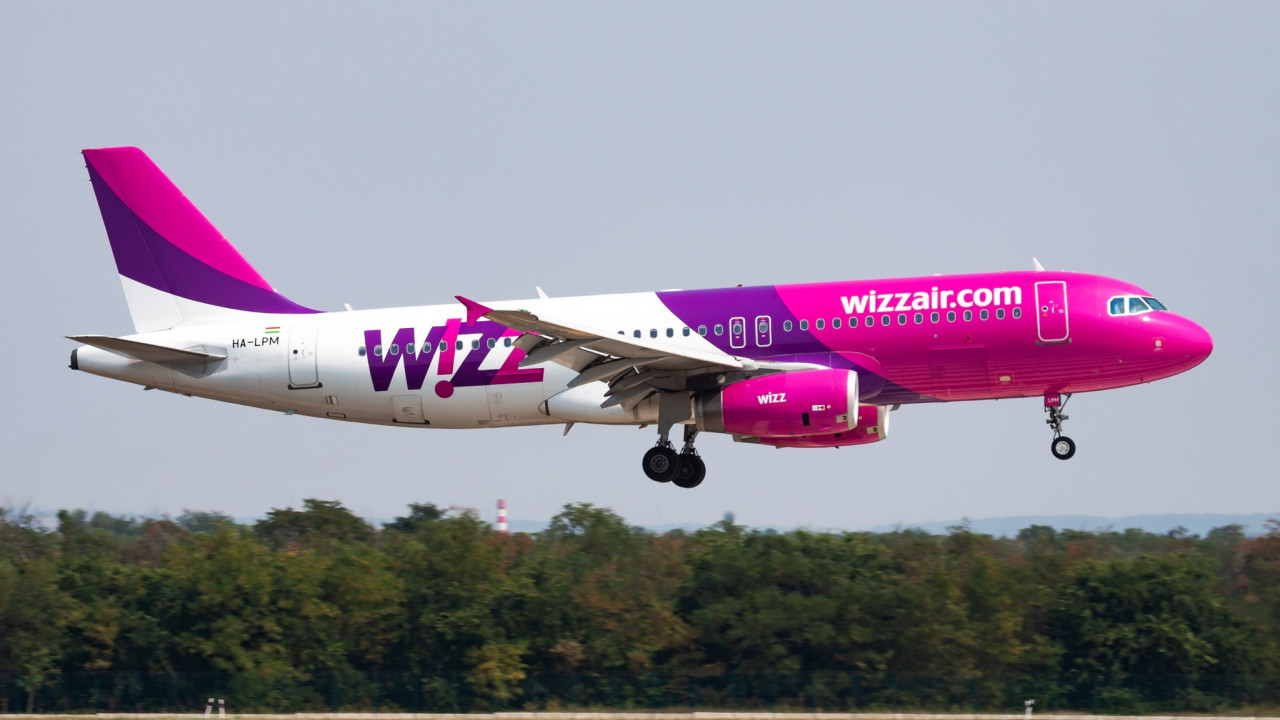 Η Wizz Air καθηλώνει 40 αεροσκάφη μέχρι το 2026 λόγω προβλημάτων στον κινητήρα