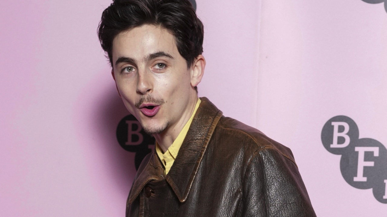 Timothee Chalamet: Είναι περήφανος για τον ρόλο του ως Μπομπ Ντίλαν στην ταινία «A Complete Unknown»