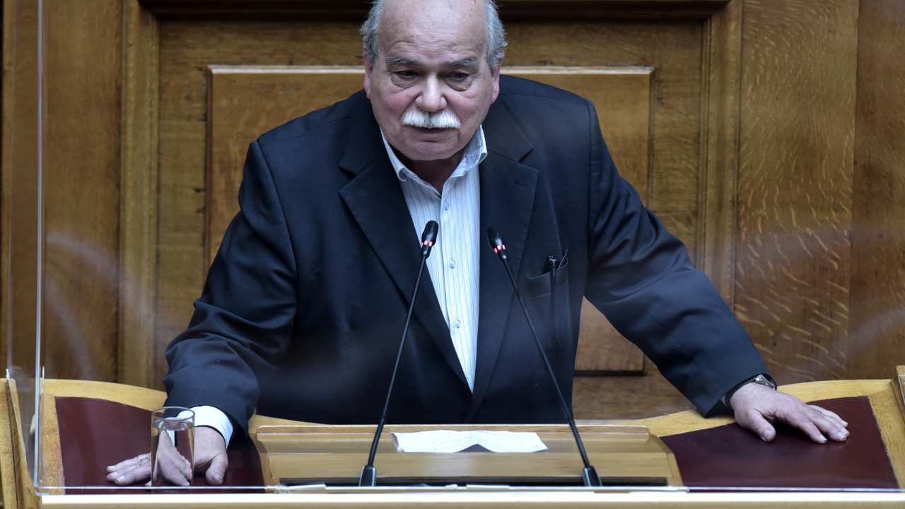 Ν. Βούτσης: Δημόσιο ότι λέγεται στην αίθουσα των δημοσιογράφων Ν. Βούτσης: Δημόσιο ότι λέγεται στην αίθουσα των δημοσιογράφων