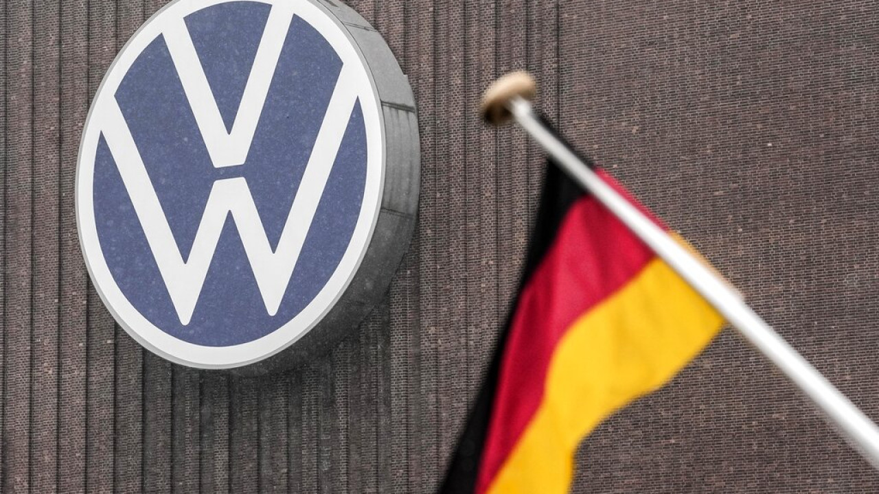 VW: Εξετάζει επενδύσεις στην αμυντική βιομηχανία εν μέσω γεωπολιτικής αβεβαιότητας