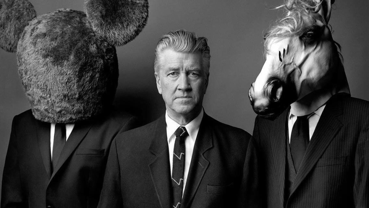 David Lynch: Ο εμβληματικός σκηνοθέτης των «Twin Peaks» And «Mulholland Drive» δεν πέθανε, απλά επέστεψε στα όνειρά του…