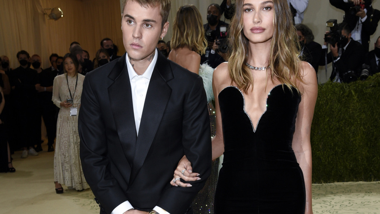 Justin Bieber: Δεν χωρίζει με τη Hailey – H σπάνια φωτογραφία με τον γιο του