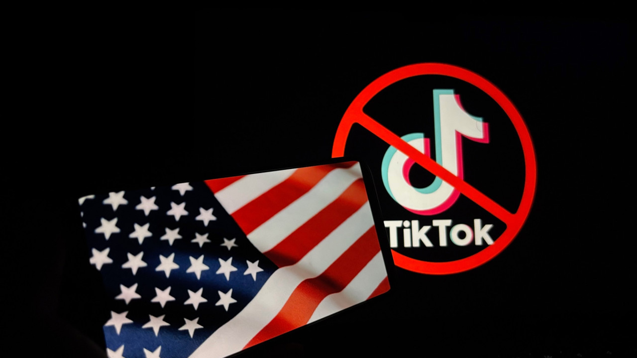 Έριξε «μαύρο» το TikTok στις ΗΠΑ – Ελπίζει σε μια παρέμβαση του Τραμπ